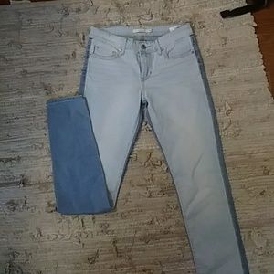 Levis two toned jeans